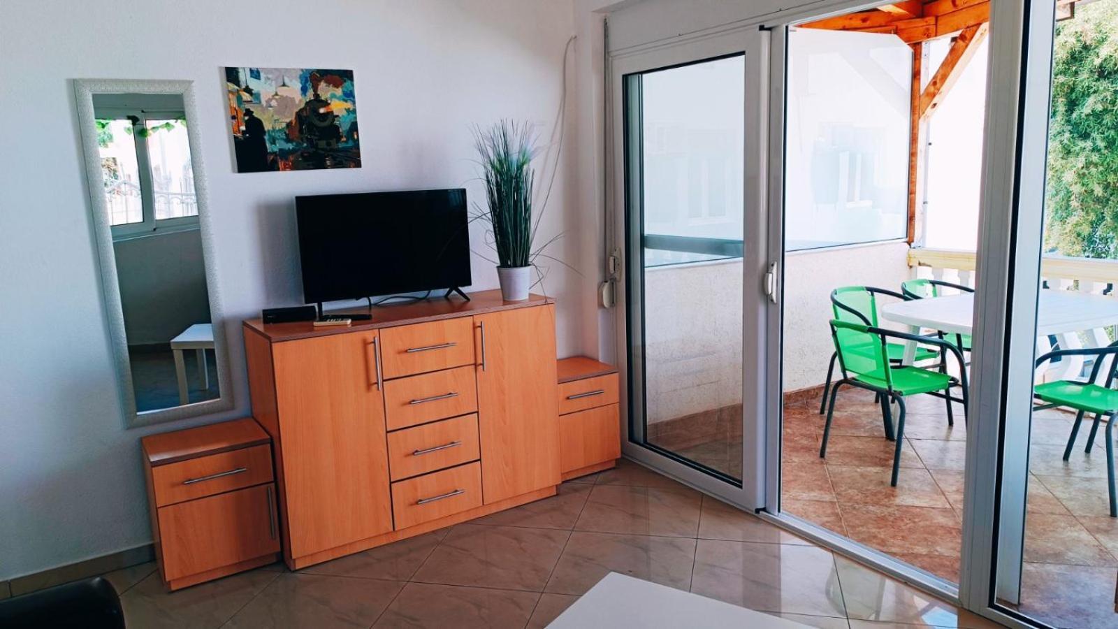 Beach Apartment With Beach Chairs N.1 Utjeha Quarto foto
